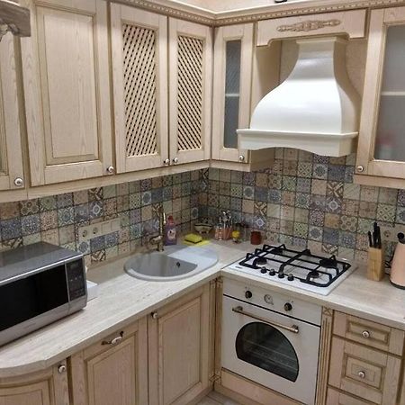 Апартаменты Дворец Спорта Kiev Dış mekan fotoğraf