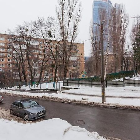Апартаменты Дворец Спорта Kiev Dış mekan fotoğraf